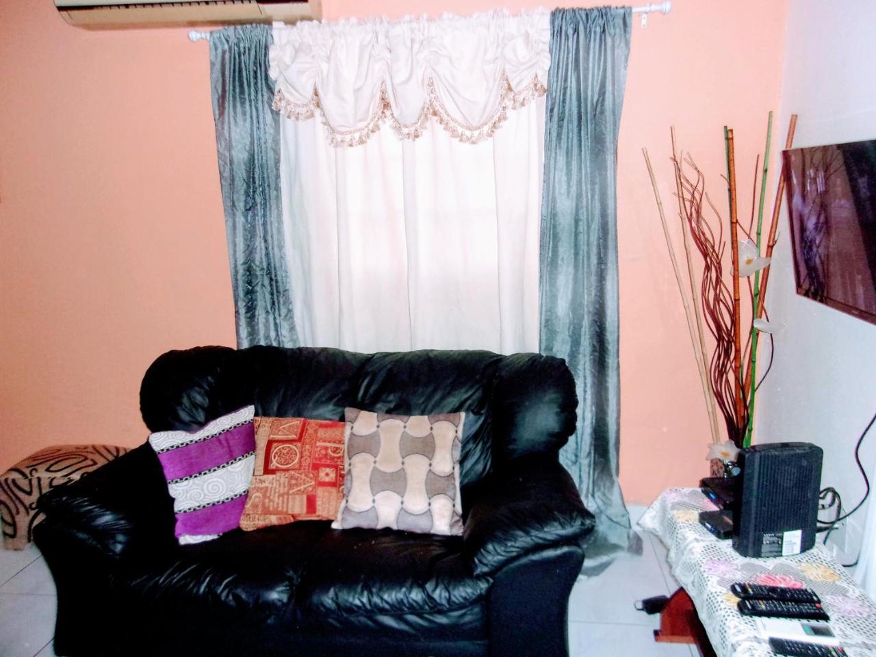 Central Oaklands Kingston Apt 外观 照片