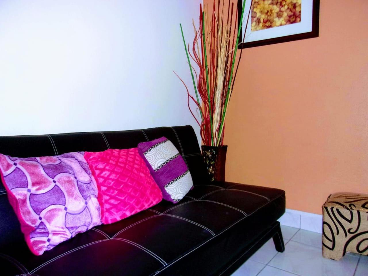 Central Oaklands Kingston Apt 外观 照片